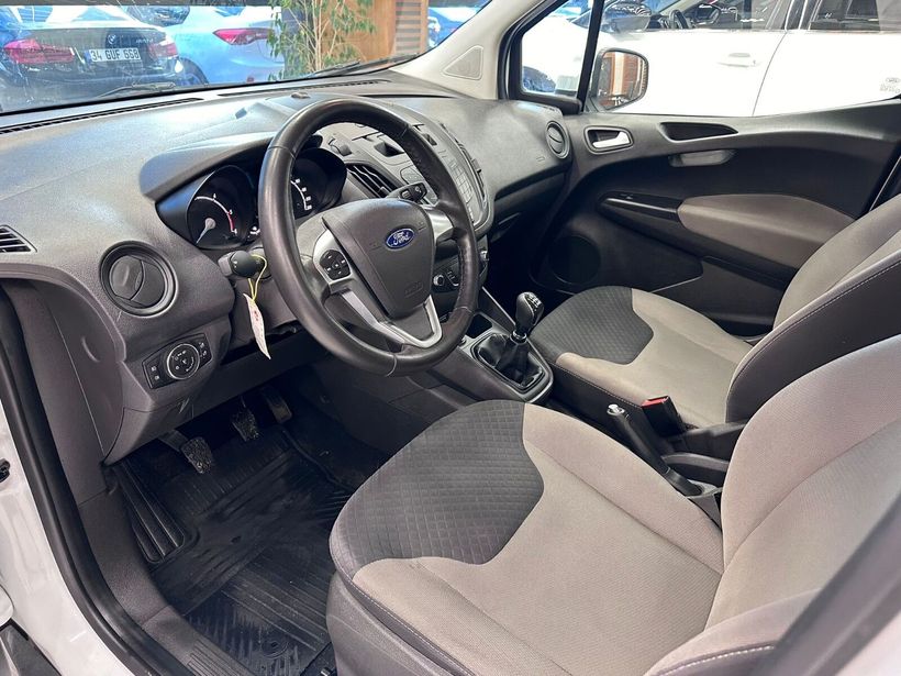 2021 Dizel Manuel Ford Tourneo Courier Beyaz Polat Araç Dizayn Otomotiv İnşaat Sanayi Ve Ticaret Limited Şirketi