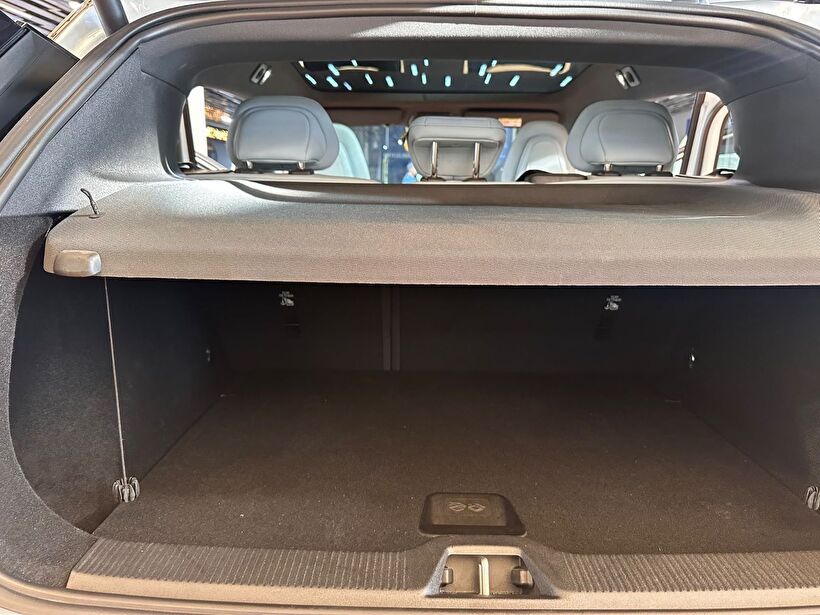 2025 Elektrik Otomatik Volvo EX30 Mavi Polat Araç Dizayn Otomotiv İnşaat Sanayi Ve Ticaret Limited Şirketi
