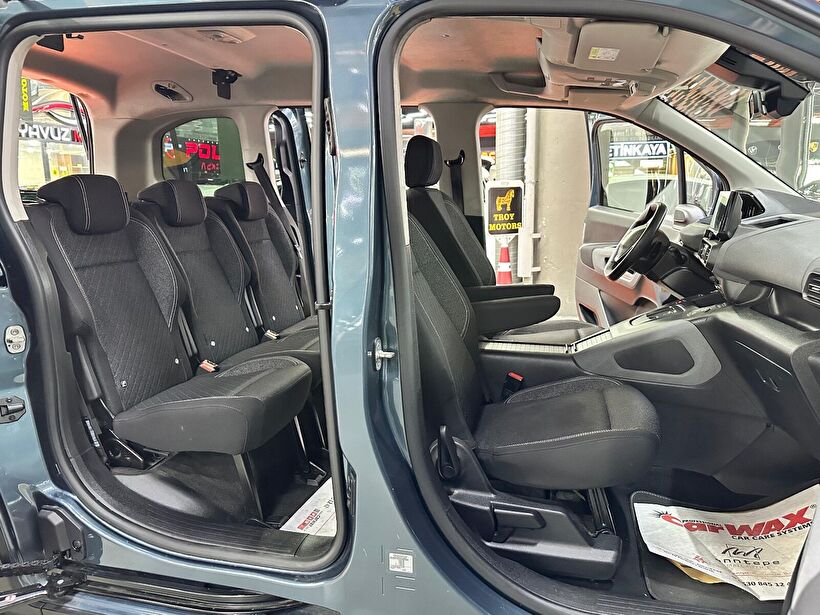 2024 Dizel Otomatik Peugeot Rifter Mavi Polat Araç Dizayn Otomotiv İnşaat Sanayi Ve Ticaret Limited Şirketi
