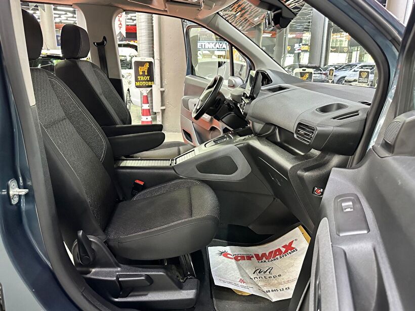 2024 Dizel Otomatik Peugeot Rifter Mavi Polat Araç Dizayn Otomotiv İnşaat Sanayi Ve Ticaret Limited Şirketi