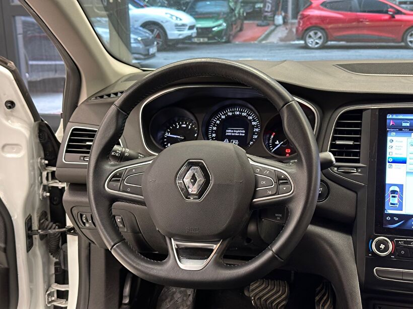 2020 Dizel Otomatik Renault Megane Beyaz Polat Araç Dizayn Otomotiv İnşaat Sanayi Ve Ticaret Limited Şirketi
