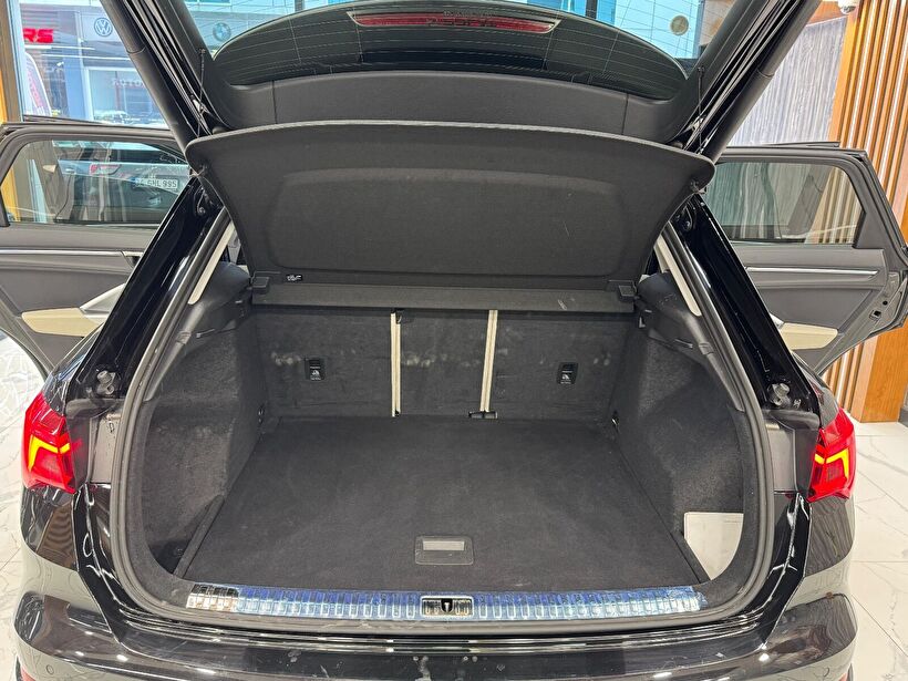2022 Hybrid Otomatik Audi Q3 Siyah Polat Araç Dizayn Otomotiv İnşaat Sanayi Ve Ticaret Limited Şirketi