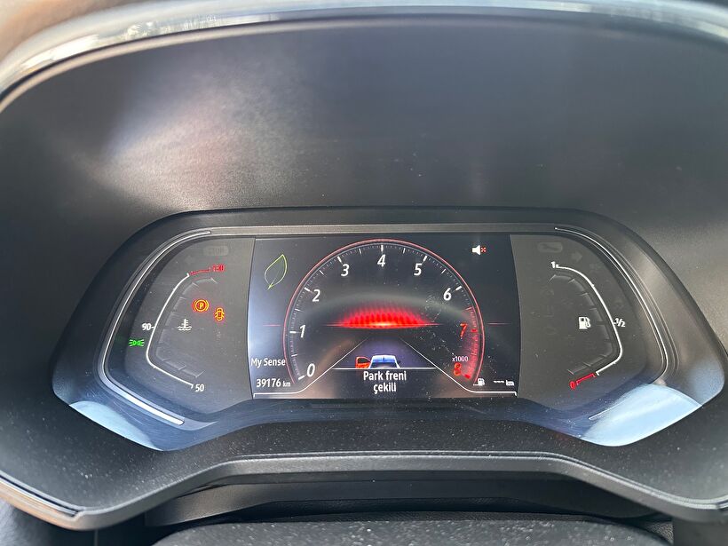 2022 Benzin Otomatik Renault Clio Mavi Polat Araç Dizayn Otomotiv İnşaat Sanayi Ve Ticaret Limited Şirketi