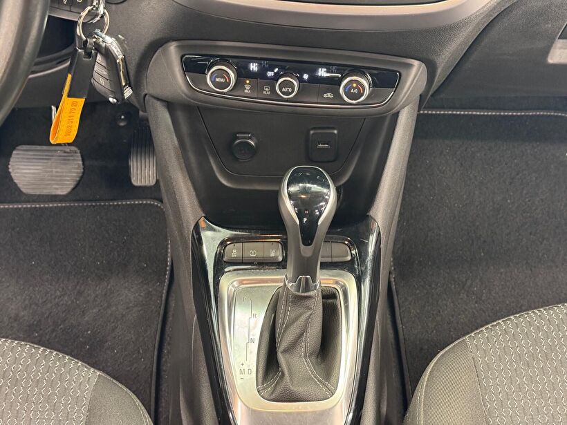 2024 Benzin Otomatik Opel Crossland Beyaz Polat Araç Dizayn Otomotiv İnşaat Sanayi Ve Ticaret Limited Şirketi