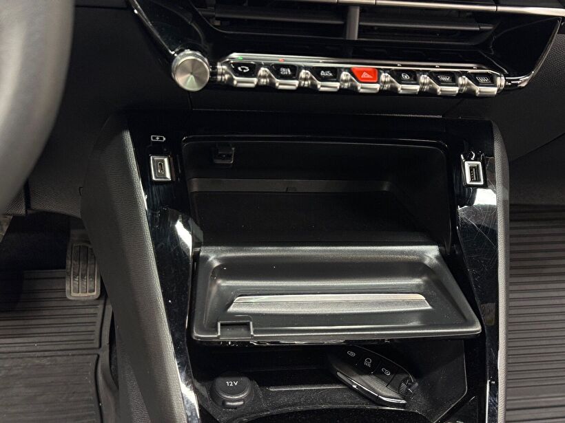 2023 Benzin Otomatik Peugeot 2008 Turuncu Polat Araç Dizayn Otomotiv İnşaat Sanayi Ve Ticaret Limited Şirketi