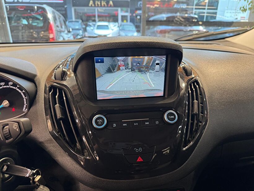 2022 Dizel Manuel Ford Tourneo Courier Gri Polat Araç Dizayn Otomotiv İnşaat Sanayi Ve Ticaret Limited Şirketi