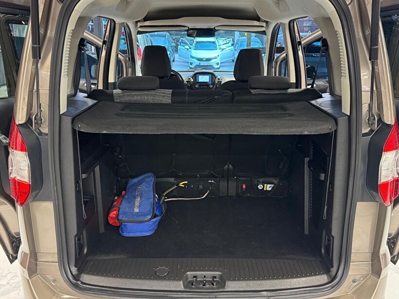 2022 Dizel Manuel Ford Tourneo Courier Gri Polat Araç Dizayn Otomotiv İnşaat Sanayi Ve Ticaret Limited Şirketi