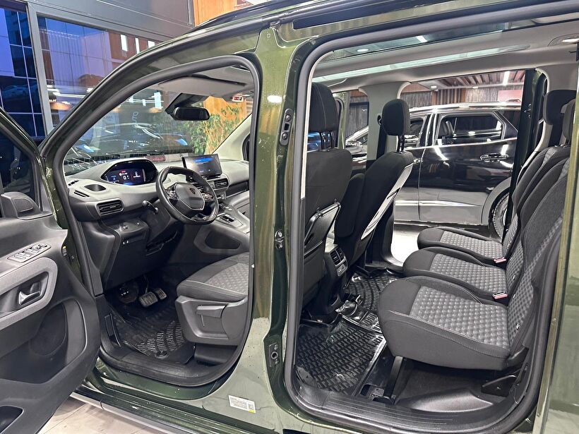 2024 Dizel Otomatik Peugeot Rifter Yeşil Polat Araç Dizayn Otomotiv İnşaat Sanayi Ve Ticaret Limited Şirketi