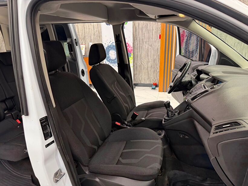 2015 Dizel Manuel Ford Tourneo Connect Beyaz Polat Araç Dizayn Otomotiv İnşaat Sanayi Ve Ticaret Limited Şirketi