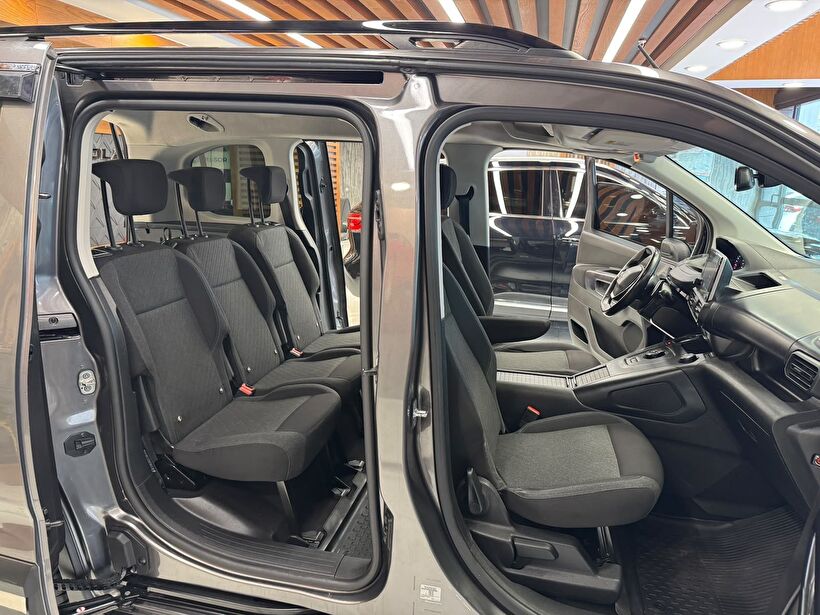 2023 Dizel Otomatik Peugeot Rifter Füme Polat Araç Dizayn Otomotiv İnşaat Sanayi Ve Ticaret Limited Şirketi