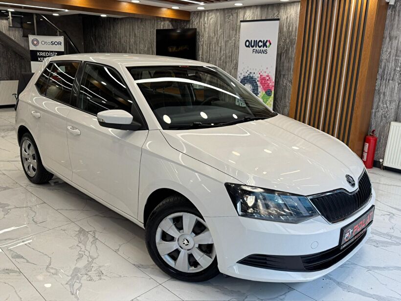 2017 Benzin Manuel Skoda Fabia Beyaz Polat Araç Dizayn Otomotiv İnşaat Sanayi Ve Ticaret Limited Şirketi