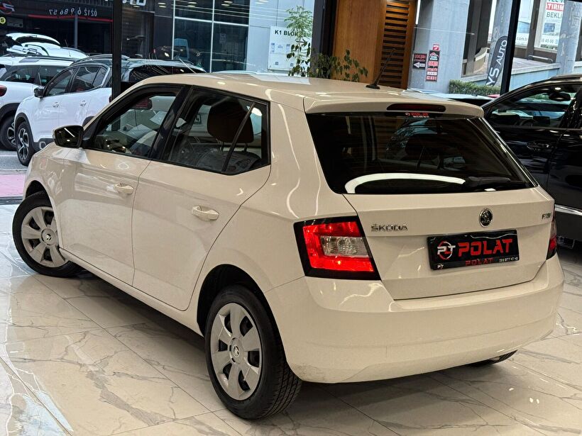 2017 Benzin Manuel Skoda Fabia Beyaz Polat Araç Dizayn Otomotiv İnşaat Sanayi Ve Ticaret Limited Şirketi