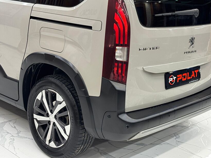 2022 Dizel Otomatik Peugeot Rifter Gri Polat Araç Dizayn Otomotiv İnşaat Sanayi Ve Ticaret Limited Şirketi