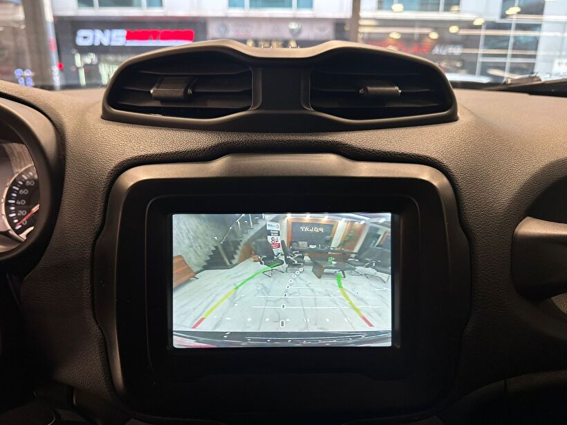 2022 Benzin Otomatik Jeep Renegade Siyah Polat Araç Dizayn Otomotiv İnşaat Sanayi Ve Ticaret Limited Şirketi