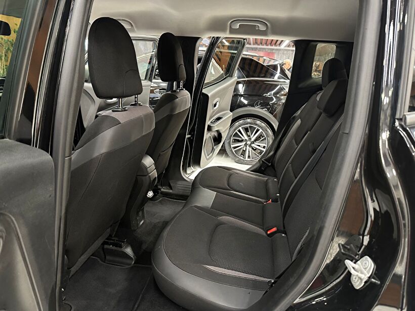 2022 Benzin Otomatik Jeep Renegade Siyah Polat Araç Dizayn Otomotiv İnşaat Sanayi Ve Ticaret Limited Şirketi