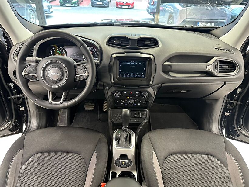 2022 Benzin Otomatik Jeep Renegade Siyah Polat Araç Dizayn Otomotiv İnşaat Sanayi Ve Ticaret Limited Şirketi