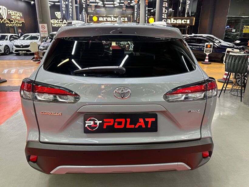 2025 Benzin Otomatik Toyota Corolla Cross Gümüş Gri Polat Araç Dizayn Otomotiv İnşaat Sanayi Ve Ticaret Limited Şirketi