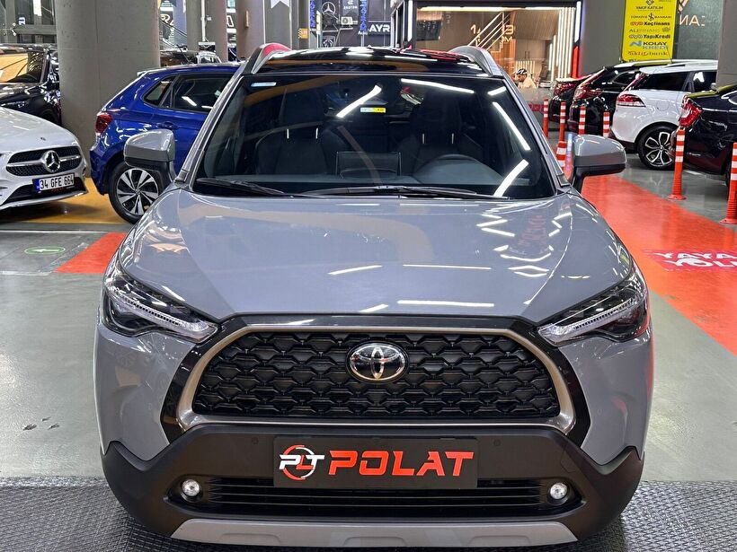 2025 Benzin Otomatik Toyota Corolla Cross Gümüş Gri Polat Araç Dizayn Otomotiv İnşaat Sanayi Ve Ticaret Limited Şirketi