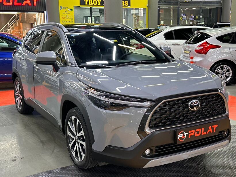 2025 Benzin Otomatik Toyota Corolla Cross Gümüş Gri Polat Araç Dizayn Otomotiv İnşaat Sanayi Ve Ticaret Limited Şirketi