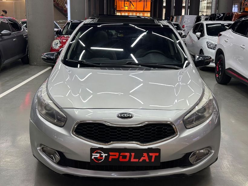 2013 Dizel Manuel Kia Ceed Gümüş Gri Polat Araç Dizayn Otomotiv İnşaat Sanayi Ve Ticaret Limited Şirketi