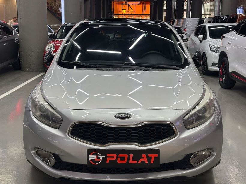 2013 Dizel Manuel Kia Ceed Gümüş Gri Polat Araç Dizayn Otomotiv İnşaat Sanayi Ve Ticaret Limited Şirketi
