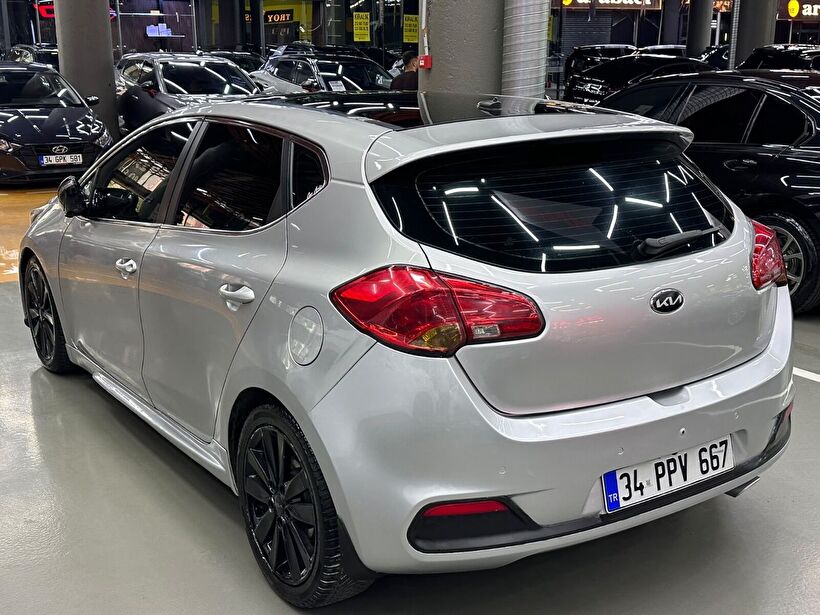 2013 Dizel Manuel Kia Ceed Gümüş Gri Polat Araç Dizayn Otomotiv İnşaat Sanayi Ve Ticaret Limited Şirketi