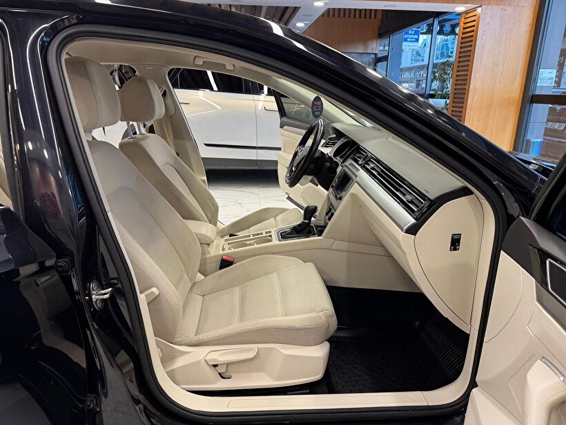 2016 Dizel Otomatik Volkswagen Passat Siyah Polat Araç Dizayn Otomotiv İnşaat Sanayi Ve Ticaret Limited Şirketi