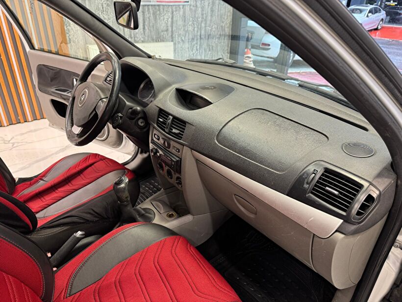 2011 Dizel Manuel Renault Symbol Gümüş Gri Polat Araç Dizayn Otomotiv İnşaat Sanayi Ve Ticaret Limited Şirketi