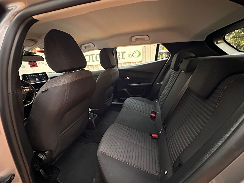 2021 Benzin Otomatik Peugeot 2008 Gümüş Gri Polat Araç Dizayn Otomotiv İnşaat Sanayi Ve Ticaret Limited Şirketi