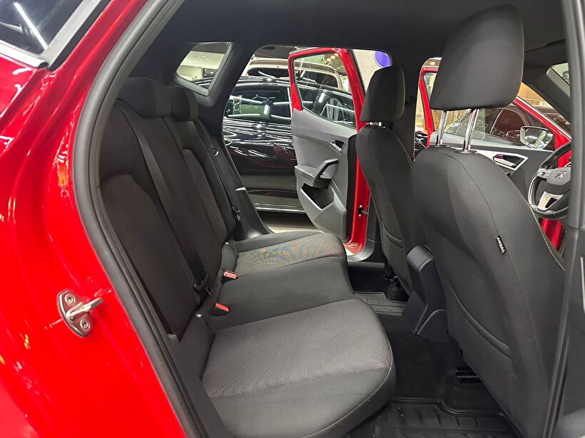2020 Benzin Otomatik Seat Arona Kırmızı Polat Araç Dizayn Otomotiv İnşaat Sanayi Ve Ticaret Limited Şirketi