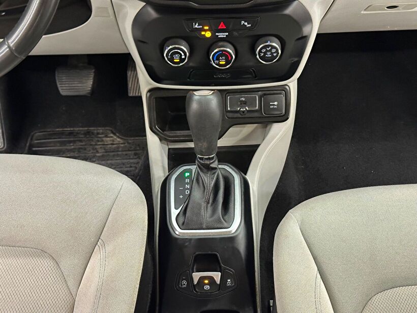 2020 Dizel Otomatik Jeep Renegade Gri Polat Araç Dizayn Otomotiv İnşaat Sanayi Ve Ticaret Limited Şirketi