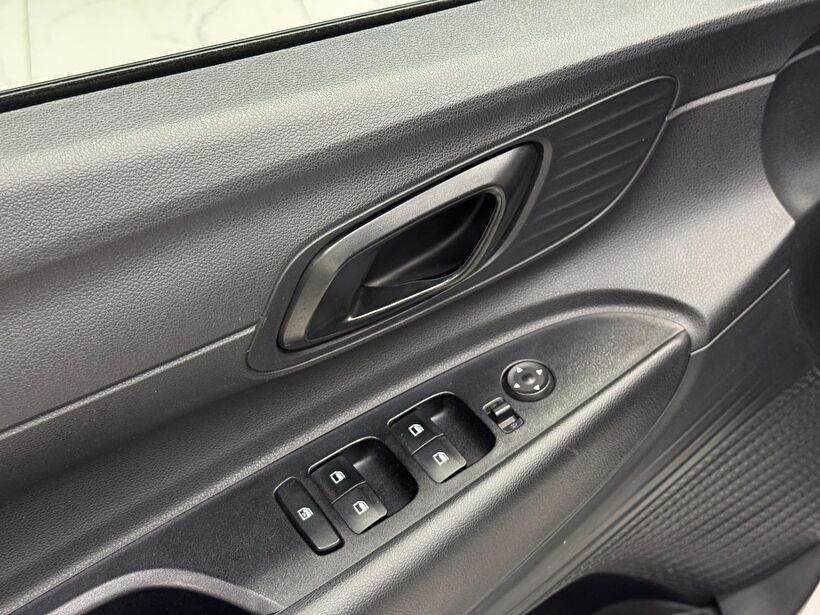 2024 Benzin Otomatik Hyundai i20 Beyaz Polat Araç Dizayn Otomotiv İnşaat Sanayi Ve Ticaret Limited Şirketi