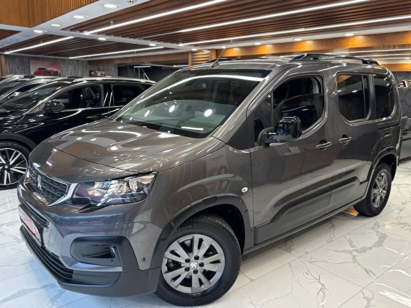 2022 Dizel Manuel Peugeot Rifter Gri Polat Araç Dizayn Otomotiv İnşaat Sanayi Ve Ticaret Limited Şirketi