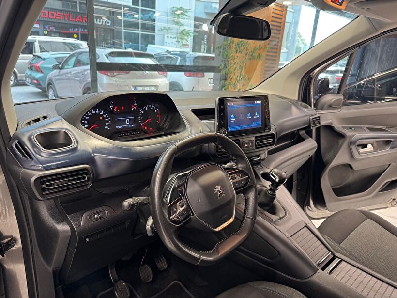 2022 Dizel Manuel Peugeot Rifter Gri Polat Araç Dizayn Otomotiv İnşaat Sanayi Ve Ticaret Limited Şirketi