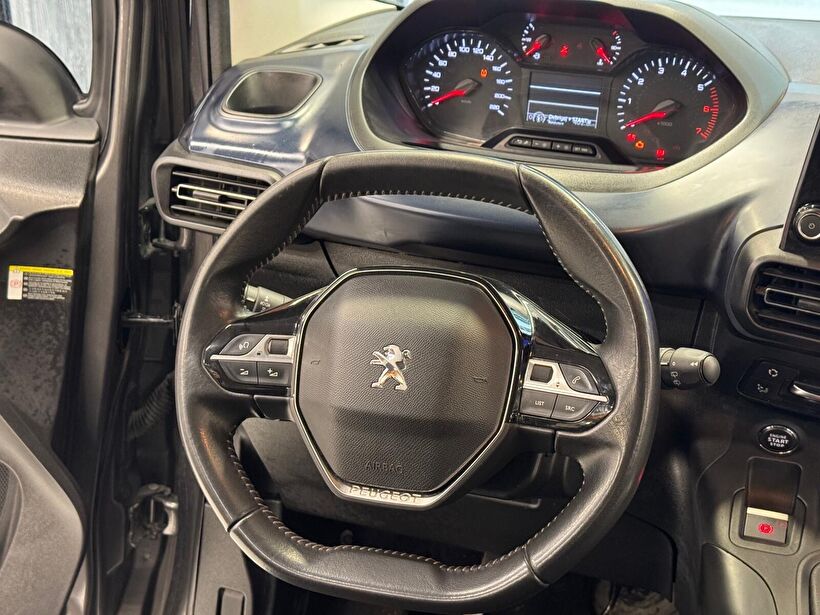 2022 Dizel Manuel Peugeot Rifter Gri Polat Araç Dizayn Otomotiv İnşaat Sanayi Ve Ticaret Limited Şirketi