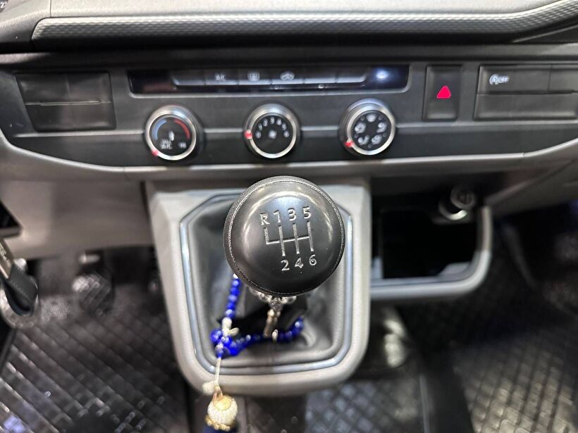 2022 Dizel Manuel Volkswagen Transporter Siyah Polat Araç Dizayn Otomotiv İnşaat Sanayi Ve Ticaret Limited Şirketi