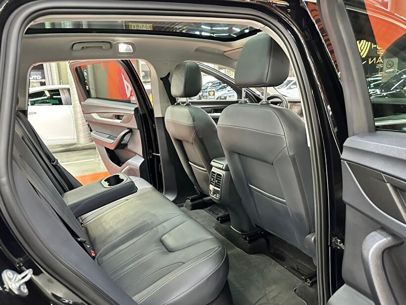 2025 Elektrik Otomatik TOGG T10X Siyah Polat Araç Dizayn Otomotiv İnşaat Sanayi Ve Ticaret Limited Şirketi