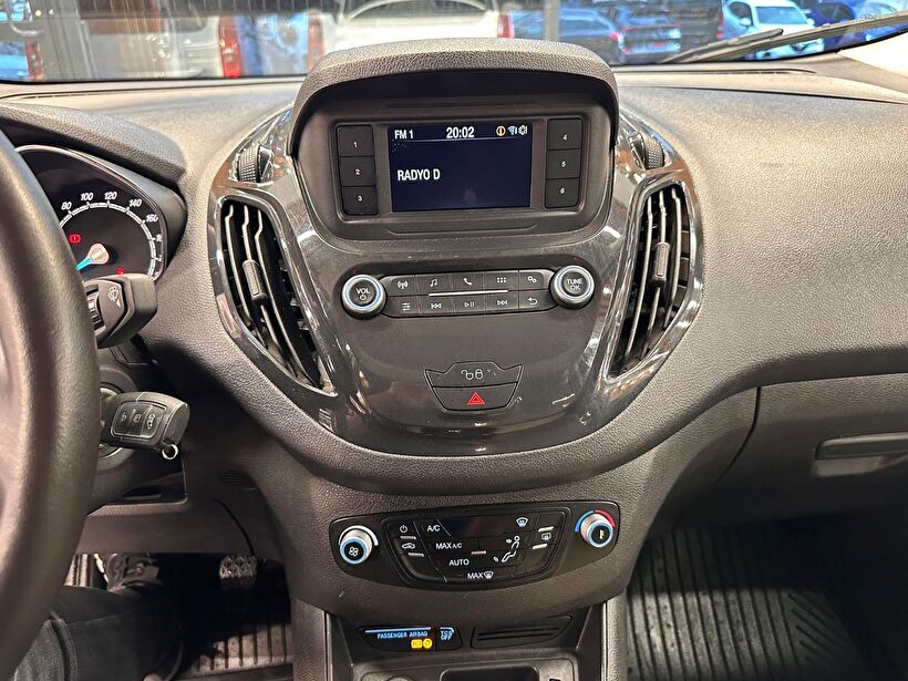 2022 Dizel Manuel Ford Tourneo Courier Beyaz Polat Araç Dizayn Otomotiv İnşaat Sanayi Ve Ticaret Limited Şirketi