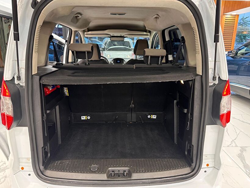 2022 Dizel Manuel Ford Tourneo Courier Beyaz Polat Araç Dizayn Otomotiv İnşaat Sanayi Ve Ticaret Limited Şirketi