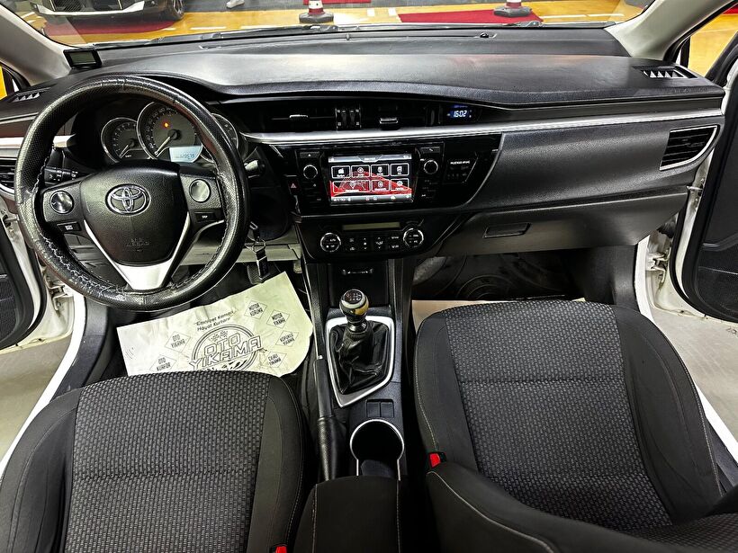 2013 Benzin + LPG Manuel Toyota Corolla Beyaz Polat Araç Dizayn Otomotiv İnşaat Sanayi Ve Ticaret Limited Şirketi