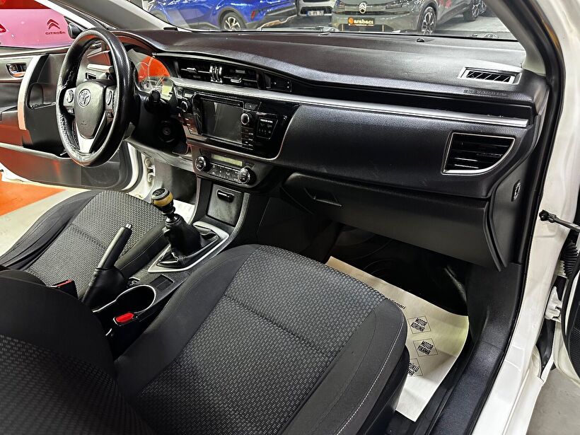 2013 Benzin + LPG Manuel Toyota Corolla Beyaz Polat Araç Dizayn Otomotiv İnşaat Sanayi Ve Ticaret Limited Şirketi