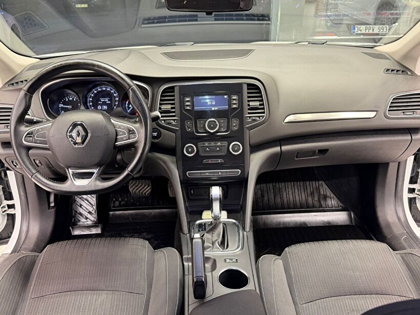 2017 Dizel Otomatik Renault Megane Beyaz Polat Araç Dizayn Otomotiv İnşaat Sanayi Ve Ticaret Limited Şirketi