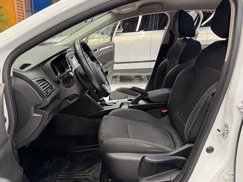 2017 Dizel Otomatik Renault Megane Beyaz Polat Araç Dizayn Otomotiv İnşaat Sanayi Ve Ticaret Limited Şirketi
