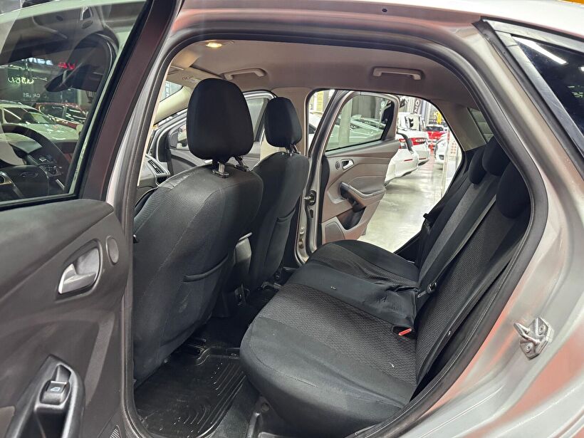 2014 Dizel Manuel Ford Focus Gri Polat Araç Dizayn Otomotiv İnşaat Sanayi Ve Ticaret Limited Şirketi