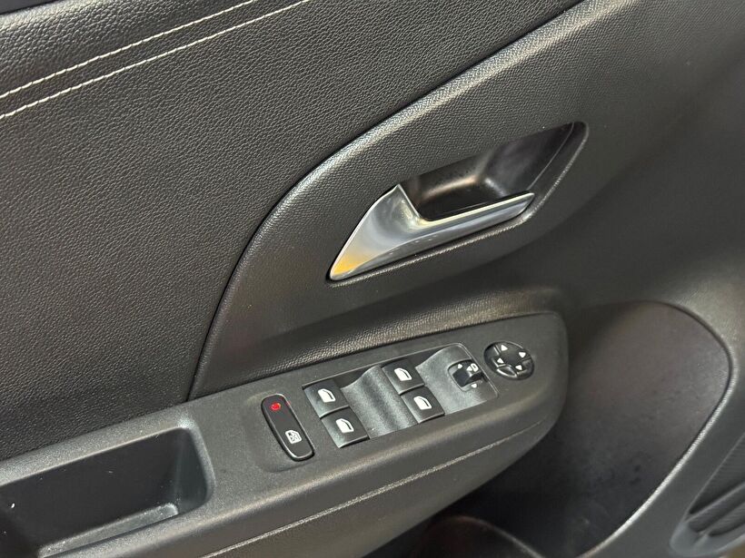 2025 Benzin Otomatik Opel Corsa Gri Polat Araç Dizayn Otomotiv İnşaat Sanayi Ve Ticaret Limited Şirketi