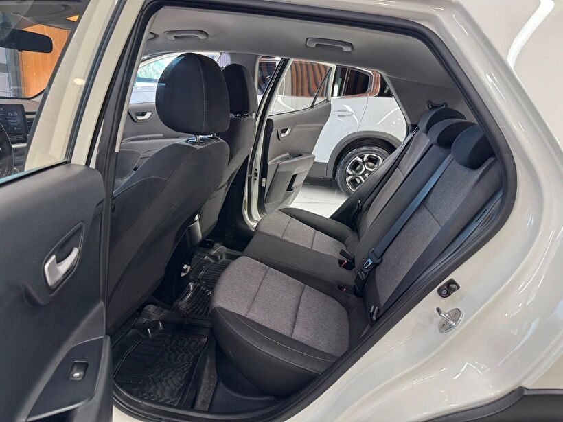 2020 Benzin Otomatik Kia Stonic Beyaz Polat Araç Dizayn Otomotiv İnşaat Sanayi Ve Ticaret Limited Şirketi