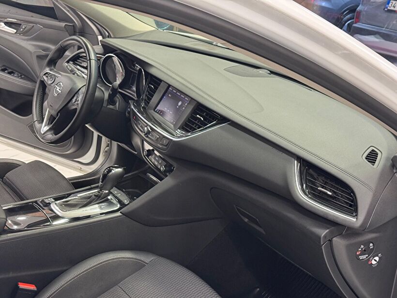 2020 Dizel Otomatik Opel Insignia Beyaz Polat Araç Dizayn Otomotiv İnşaat Sanayi Ve Ticaret Limited Şirketi