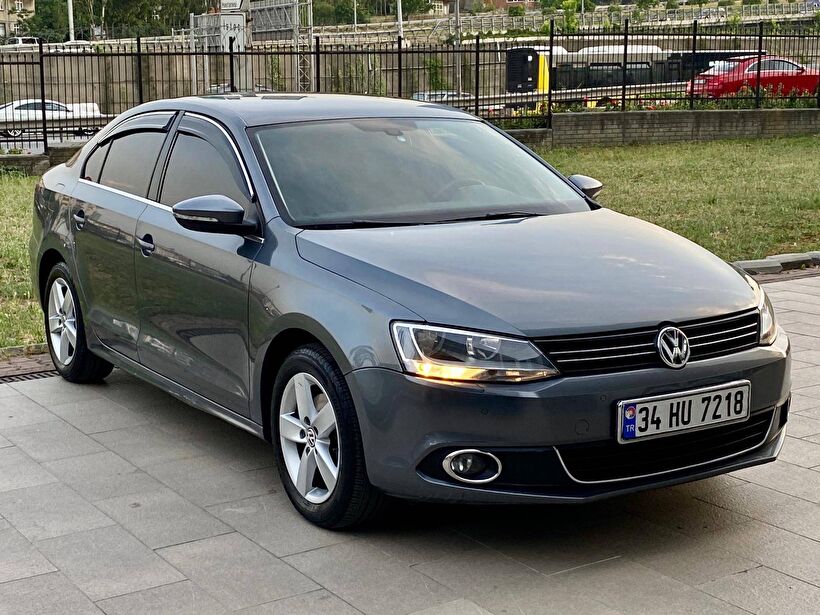 2013 Dizel Otomatik Volkswagen Jetta Gri Polat Araç Dizayn Otomotiv İnşaat Sanayi Ve Ticaret Limited Şirketi