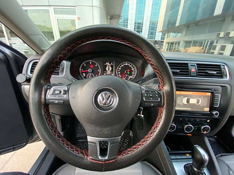 2013 Dizel Otomatik Volkswagen Jetta Gri Polat Araç Dizayn Otomotiv İnşaat Sanayi Ve Ticaret Limited Şirketi