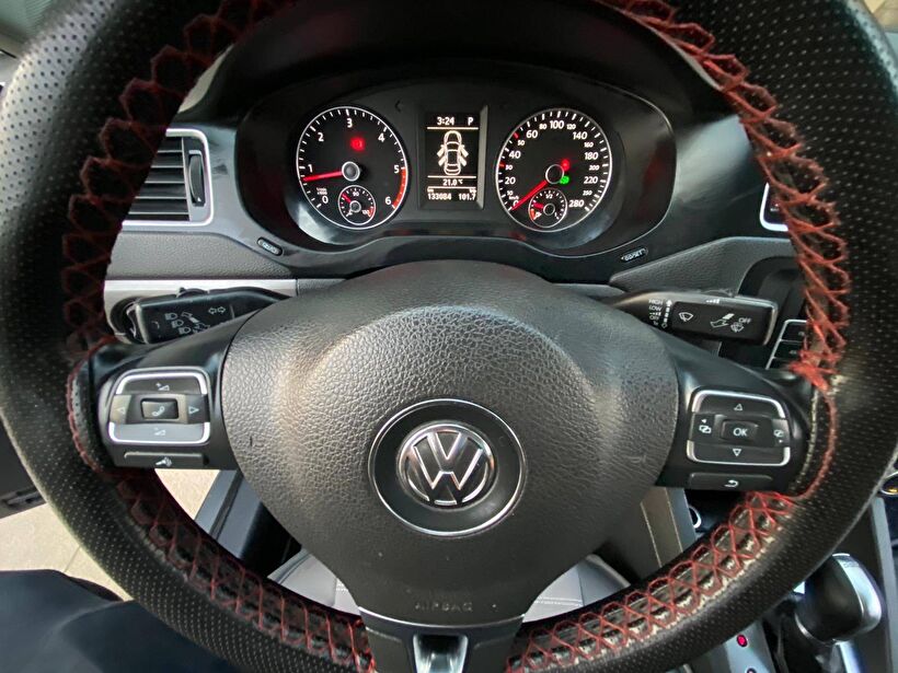 2013 Dizel Otomatik Volkswagen Jetta Gri Polat Araç Dizayn Otomotiv İnşaat Sanayi Ve Ticaret Limited Şirketi